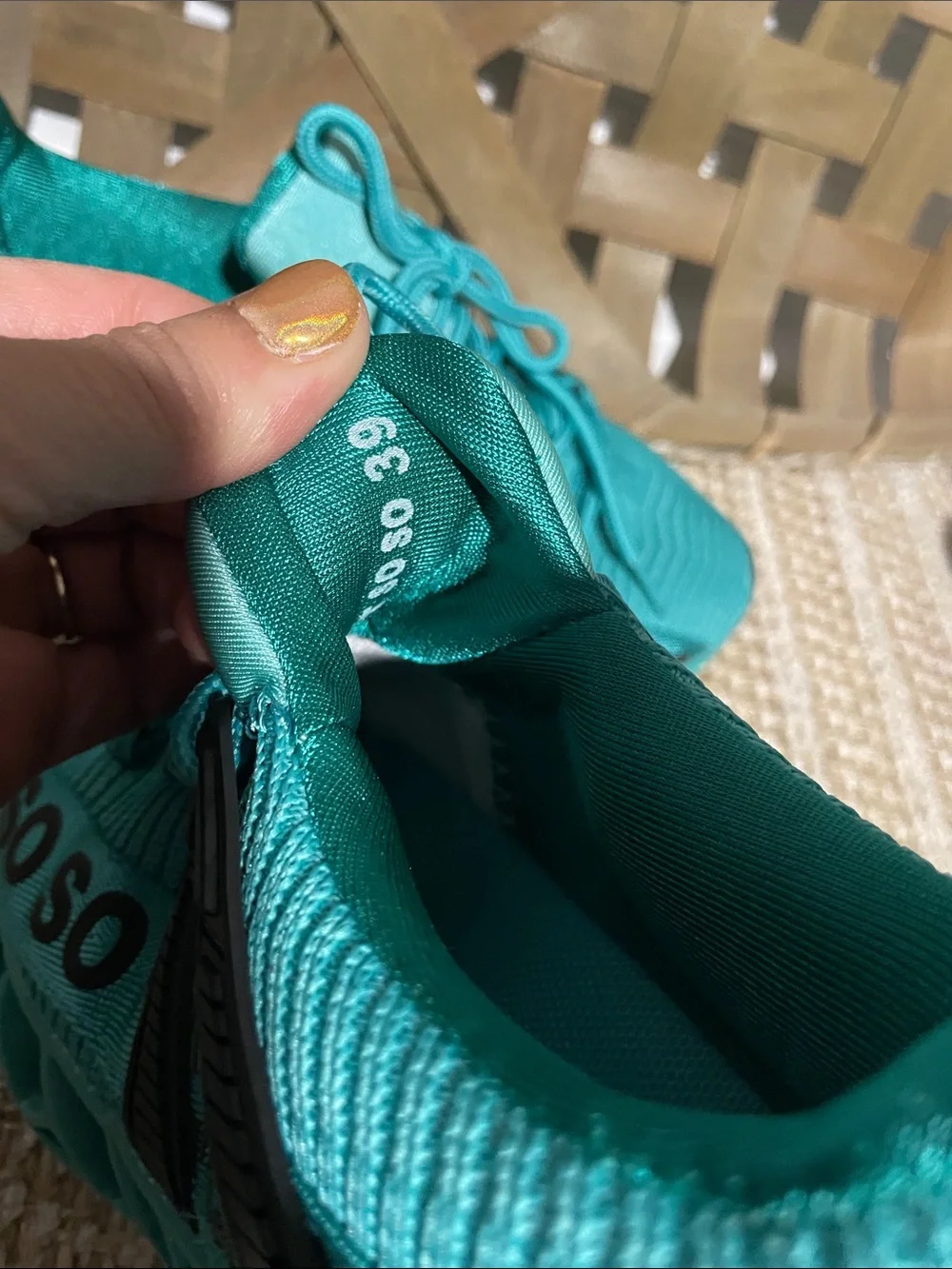 SO Women's Teal Athletic Sneakers with Text Accent